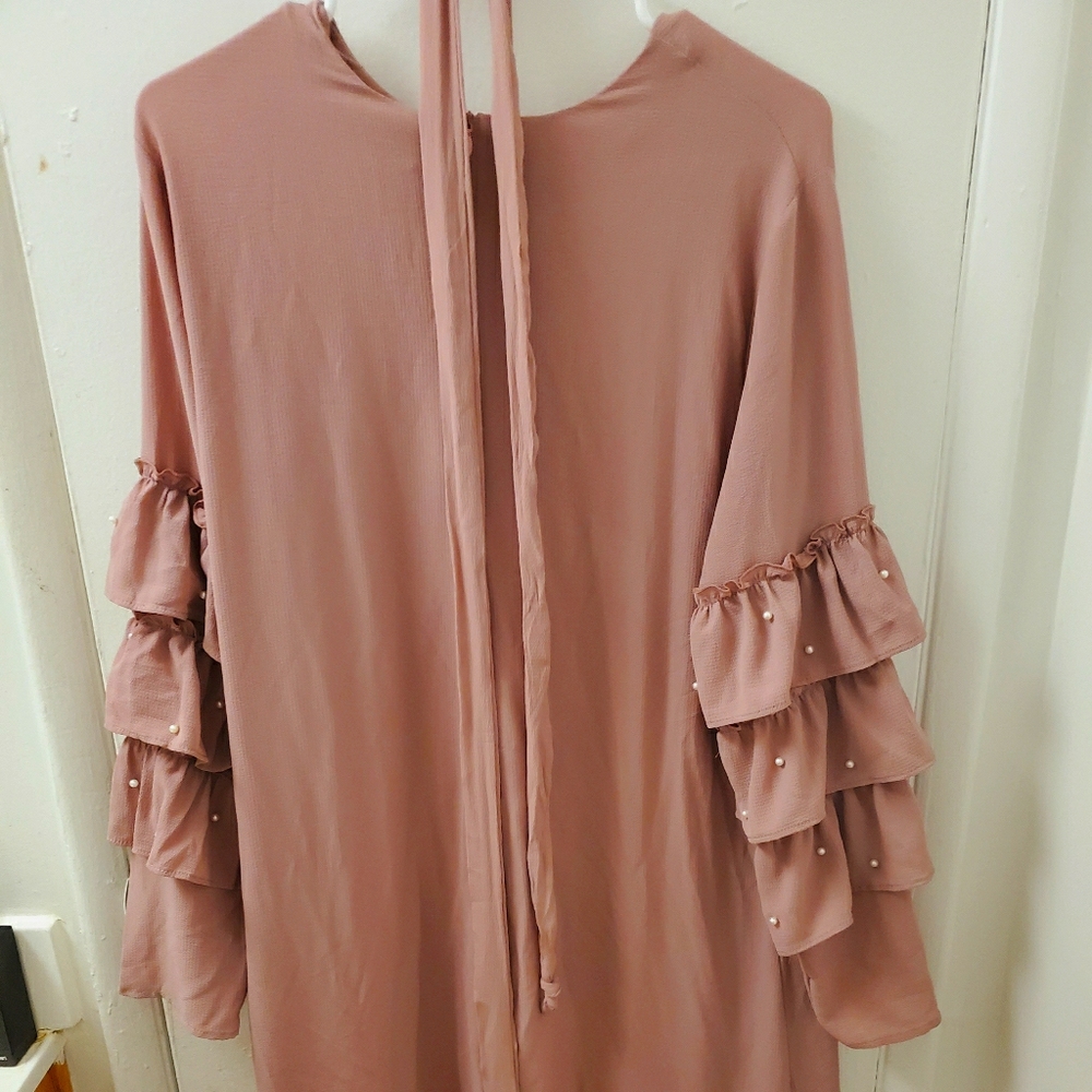 Dress - Picture 2 of 3